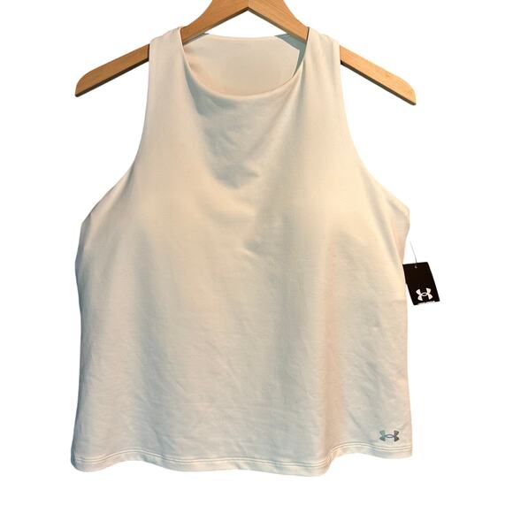 Running NWT Under Armor White Fitted Crop Top Shelf Bra Workout Top Size 1X Gym - Picture 1 of 9